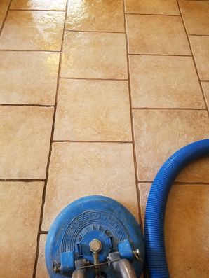 Tile & Grout Cleaning in Garden River, CA by Complete Clean Water Extraction (2)