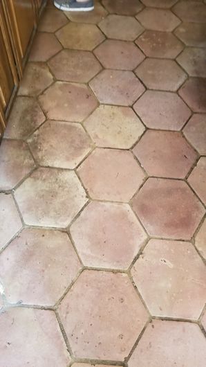 Saltillo Tile Cleaning & Sealing in San Antonio, TX (1)