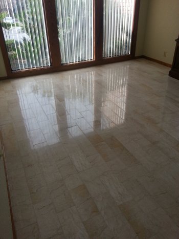 Floor Cleaning and Waxing in TX by Complete Clean Water Extraction